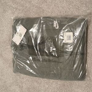 Nike Men's 3XL Tall Grey Sweater